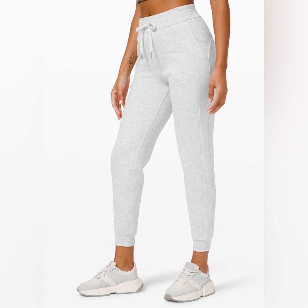 Lululemon Scuba High-Rise Jogger Sz 12
